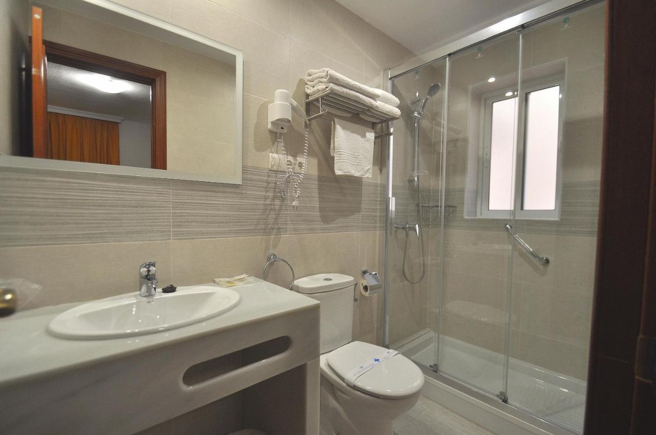 Goya Hotel *
